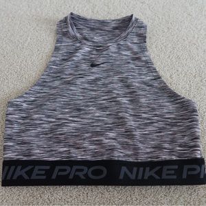 NIKE PRO Dri-FIT Women’s Cropped Training Tank Top